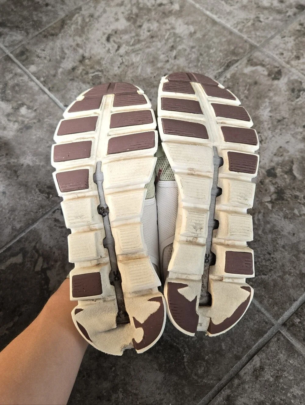 On Cloud 5 Running Shoes Sneakers Ice Haze White Green Plum Size 7.5 - Picture 5 of 14
